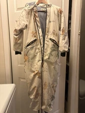 Oakiwear Camo Snowsuit - Kid size 10/11