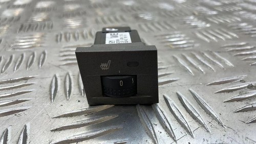 OPEL VECTRA C Estate Schalter sitzheizung 13138251 1.90 Diesel 2009 31820687