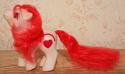 Vintage G1 My Little Pony Current Exclusive White Valentine's Baby Pony