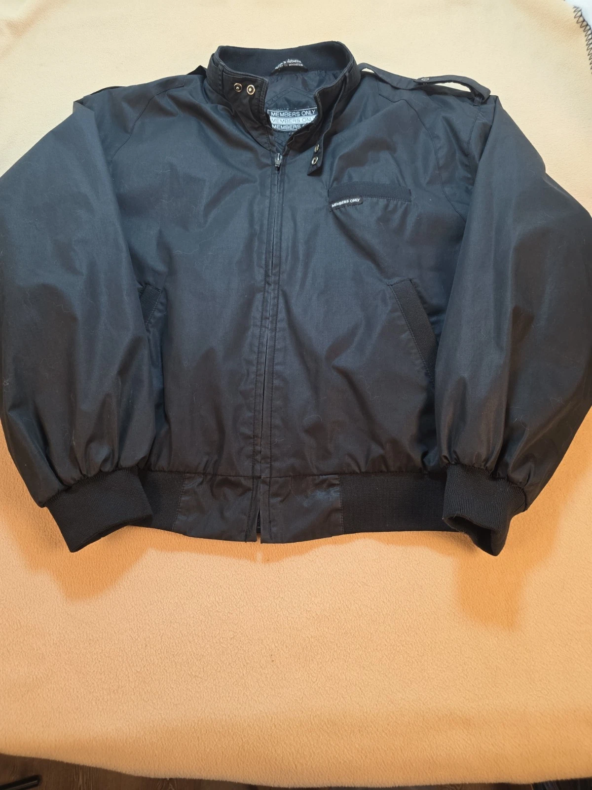Members Only Bomber Jacket Mens Size M Black Racer Full Zip Stand Up Collar