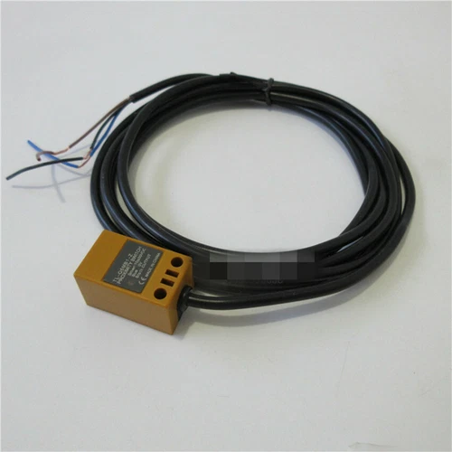 1PC Omron TL-Q5MB1-Z TLQ5MB1Z Proximity Sensor New