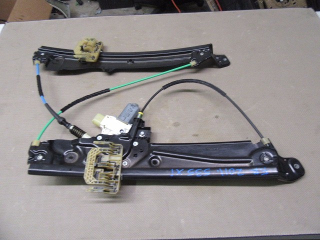 BMW 51337248172 F10 F11 FRONT RIGHT WINDOW REGULATOR MOTOR OEM 