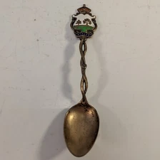 Vintage Collectible Miniature Spoon Prince Edward Island Parva Sub Ingenti 4.5"