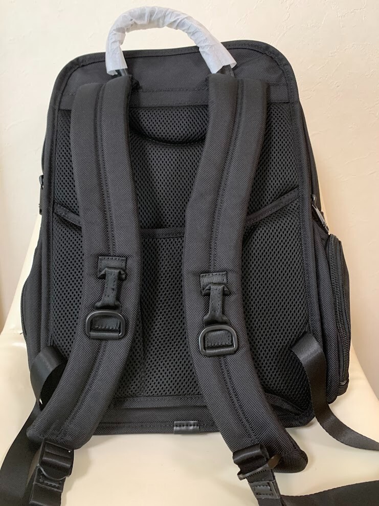TUMI ALPHA3 Flap pack Backpack Black Medium Outlet (Problem on the inside) | eBay TUMI ALPHA3 Flap pack Backpack Black Medium Outlet (Problem on the inside) | eBay