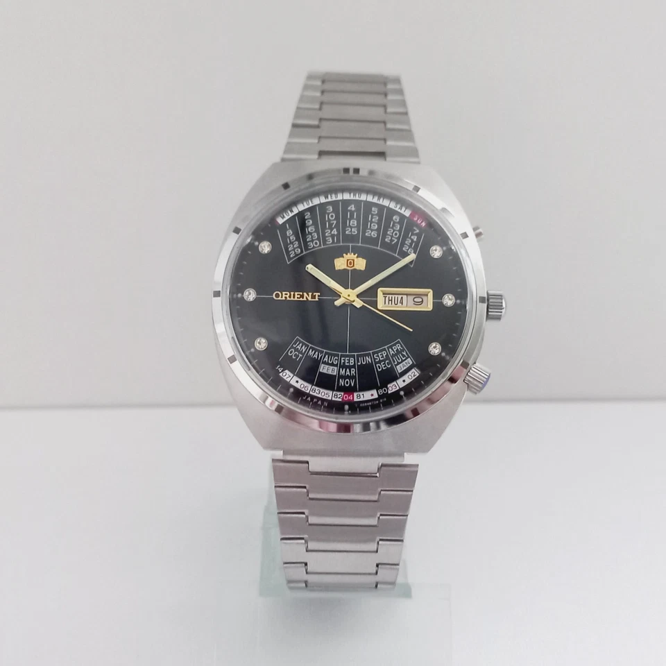 Relógio de pulso Orient vintage universitário japonês calendário perpétuo de vários anos - Imagem 3 de 4