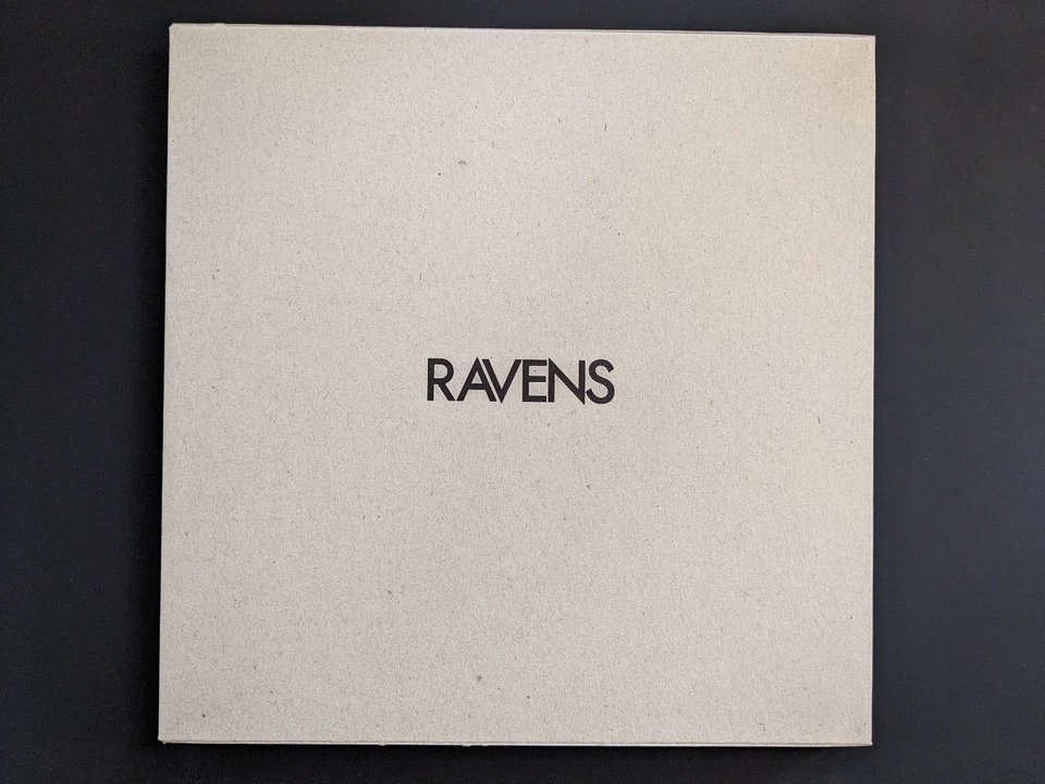 Ravens - Masahisa Fukase - MACK reissue of Photobook Karasu Hardcover + Slipcase - Bild 1 von 4
