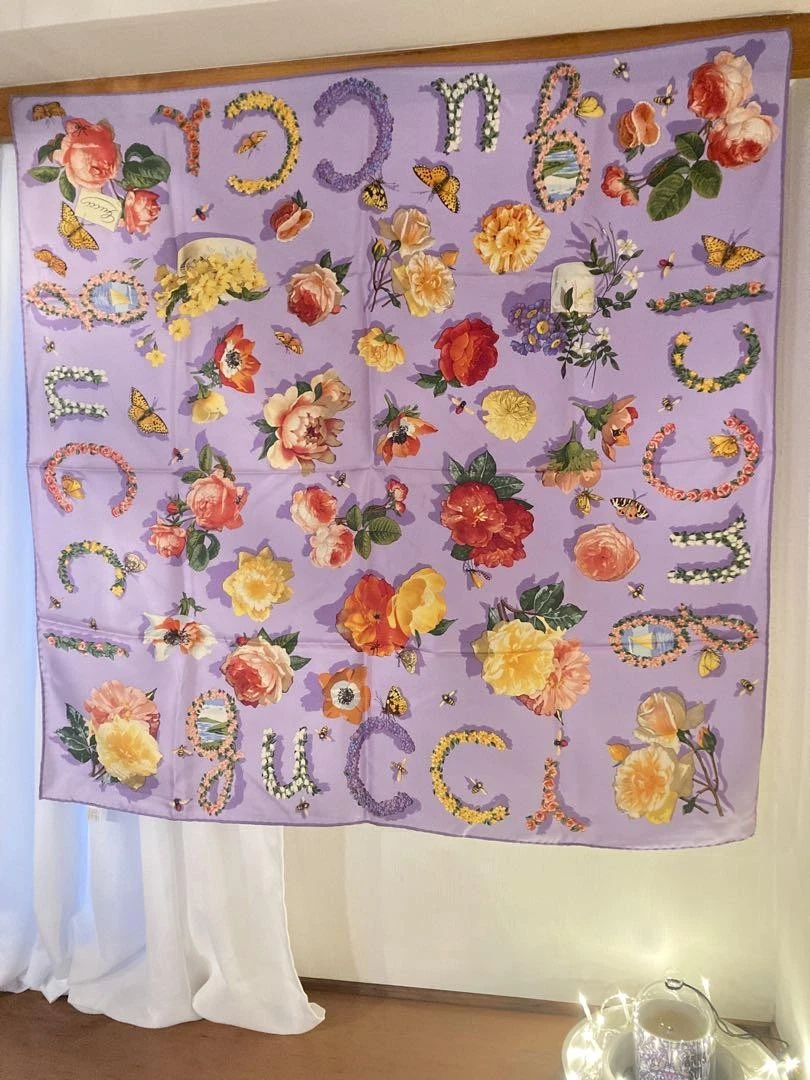Foulard GUCCI Flore Soie Lavande Rose Anémone