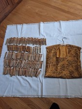 Vintage wood clothes pin lot (148) plus handmade clothes pin hanging bag