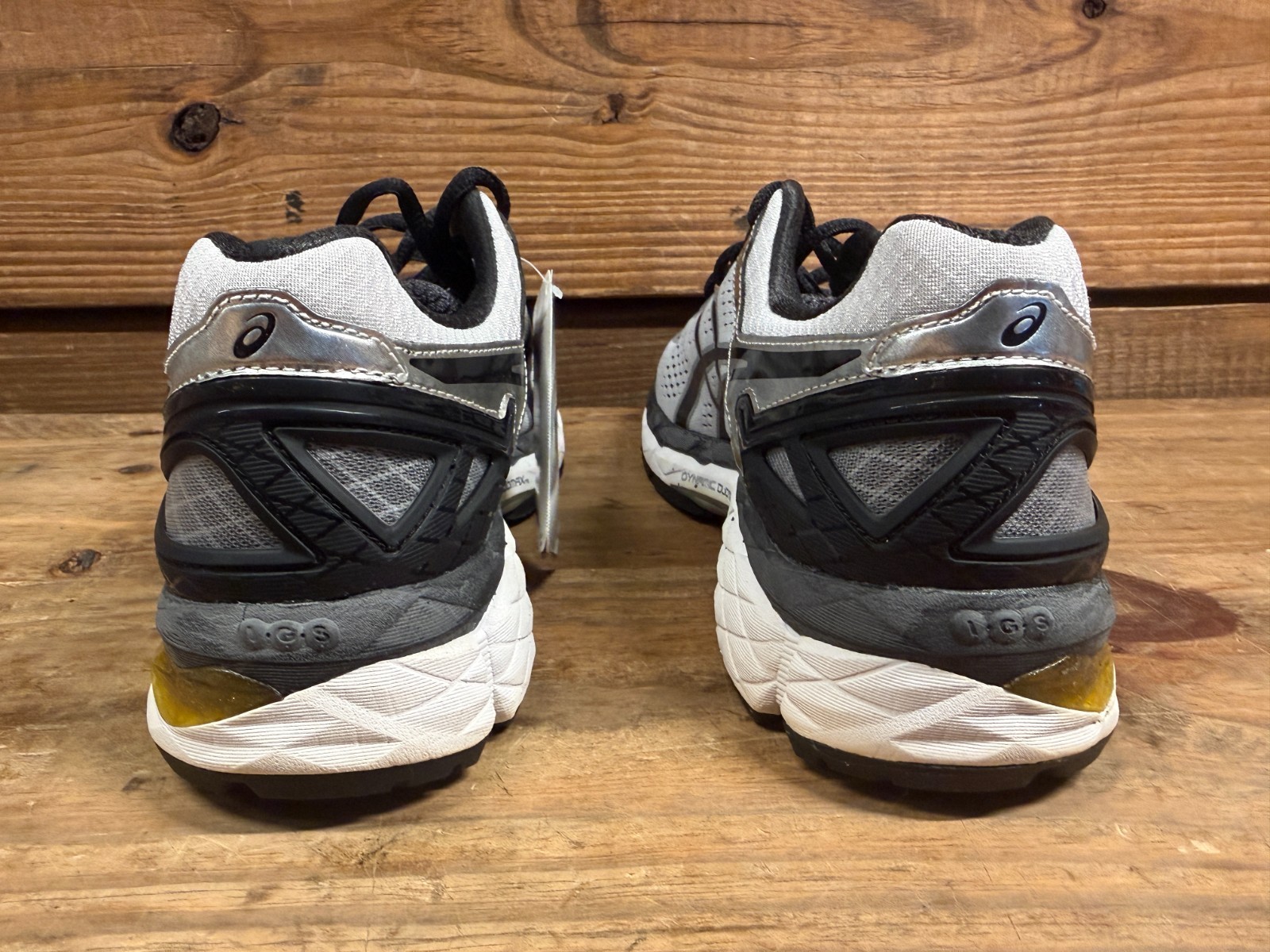 Asics Gel Kayano 22 Men Running Shoes Size 8.5 Black/Silver/Gold NEW thumbnail 8