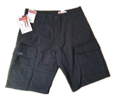 Wrangler Relax Fit Cargo 30" Men's Shorts Black 5 Pockets NEW w/Tags