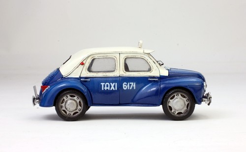 Prévente Saigon Taxi Guerre du Vietnam (avant 1975) 1/35 Maquette Pro Construite - Photo 6/12