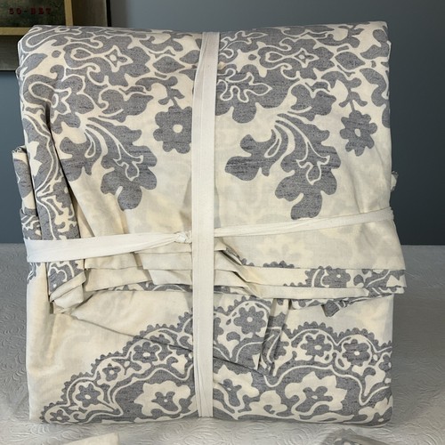 Pottery Barn Lucianna Medallion King Cal Duvet and 2 Euro Shams Gray NEW - Picture 5 of 9