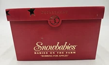 Snowbabies Dept 56 Figurine "Bobbing For Apples" Red Santa Suits Christmas 