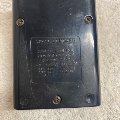 Vintage 1960's Zenith SPACE COMMAND Four Push Button