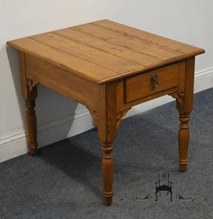 LEXINGTON FURNITURE Solid Oak American Country West Collection 24" Accent End... - Image 2 of 4