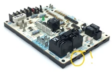 Carrier HK42FZ018 Furnace Control Board CEPL130590-01 broken housing used #P965A