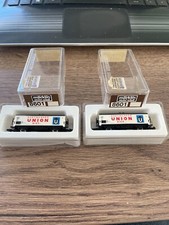lot 2 anciens train wagon locomotive 8601  Marklin mini-club en boite