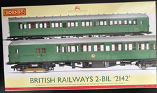 Hornby R3162A BR 2-BIL '2142' 2 Car EMU, BR Green, DCC Ready - BNIB