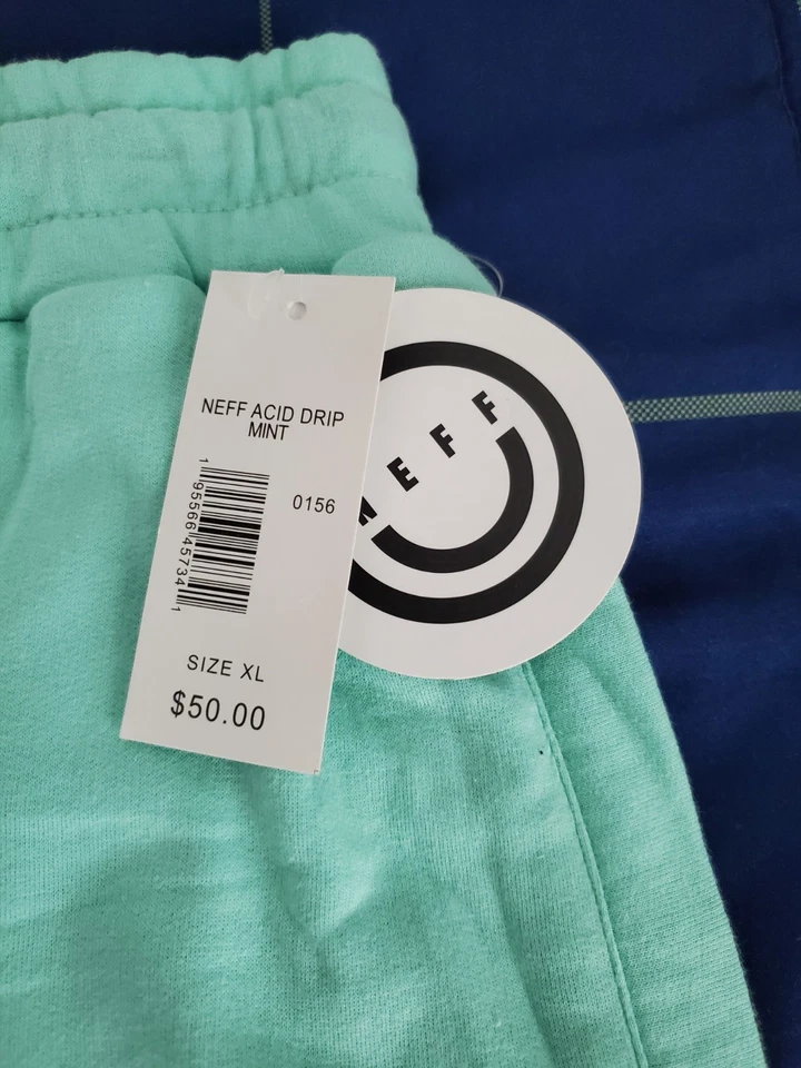 Neff Sweat Shorts (NWT!!) - Image 3 of 4
