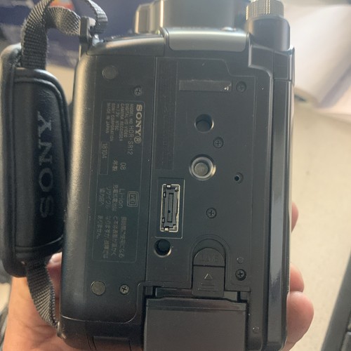 SONY Handycam HDR-SR12 Black Camcorder (A Japanese version only) - Picture 3 of 5