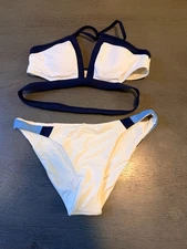NEW  white blue  L SPACE lined two piece swimsuit bikini  size XS