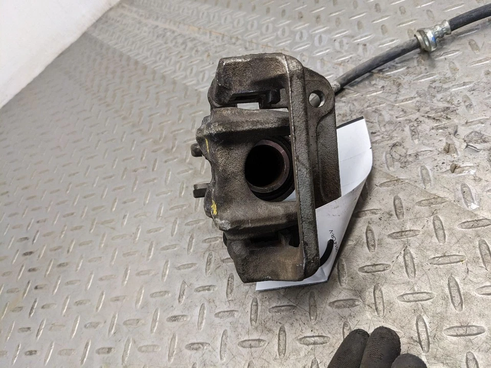 乘客右卡钳后部适合 13 - 18 RDX 1173835 — 第 4/4 张图片