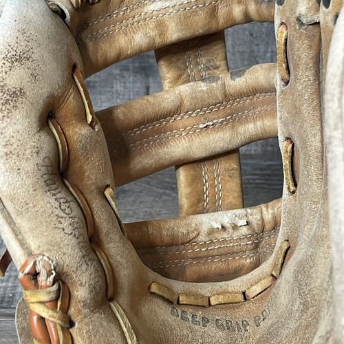 Guante de softbol MacGregor SB6 cuero tostado vintage The King bolsillo profundo diestro - Imagen 9 de 11