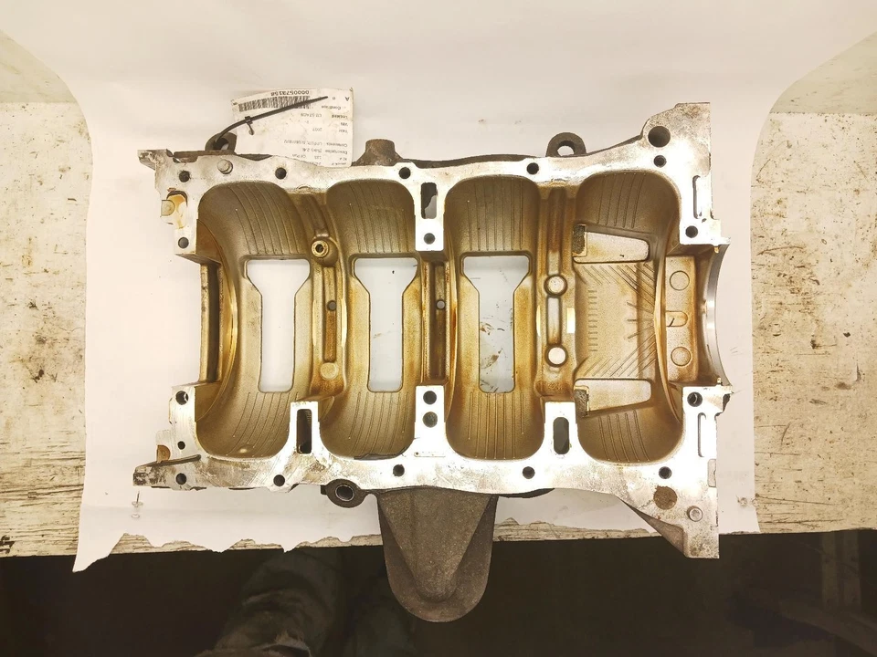 '07-'10 CHRYSLER SEBRING upper Oil Pan 2.4L OEM 6 Month Warranty! - Imagem 4 de 4