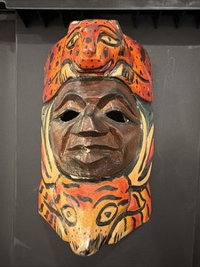 HAND MADE CARVED WOODEN MASK FROM GUATEMALA - GORGEOUS DETAILS!!!