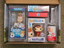 Funko Fun on the Run 25th Anniversary Lot Freddy Funko The Flash Complete Box