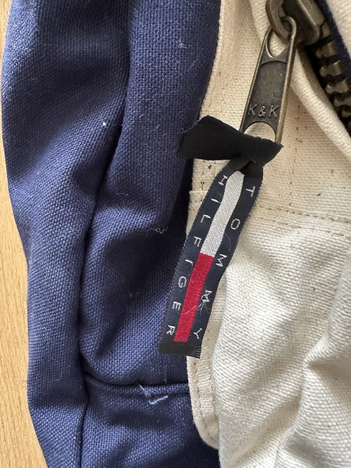 Tommy Hilfiger Bolso de Hombro de Viaje Gimnasio Lona Logotipo De Colección Años 90 Lona Foto 4 de 4