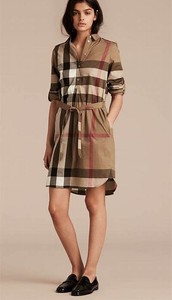 camisa volantes stradivarius