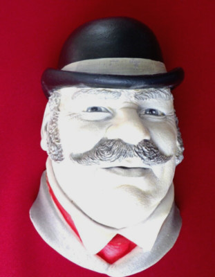 LEGEND PRODUCTS DR WATSON SHERLOCK CHALKWARE HEAD BOSSONS F WRIGHT SELTENE FARBEN