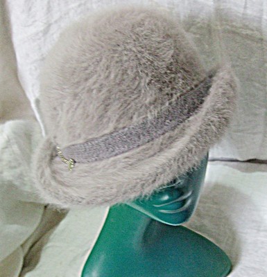 VINTAGE WEICHE STRUKTUR BOWLER HUT FRANZÖSISCH GRAU SELBSTBAND BLATT KETTE SMART CHIC