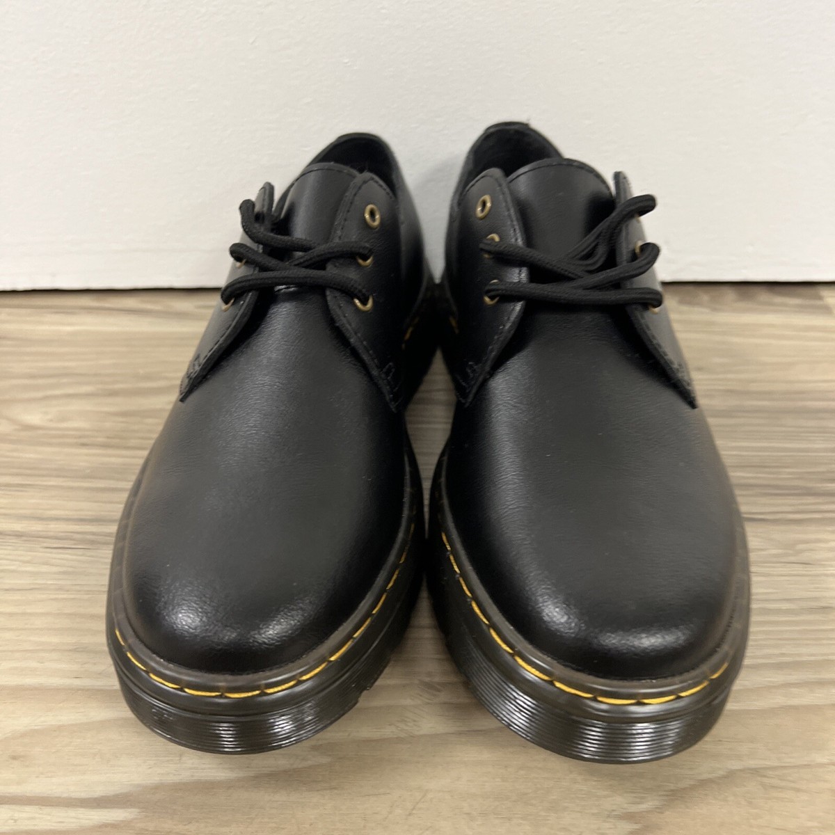 Dr. “Doc” Martens Zavala Lo Black Leather Oxford Men 8/Women