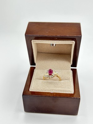Vintage Rubin Rosa Oval Saphir 10k Gold 0,48 Ct Diamant Neu in Box Größe 7