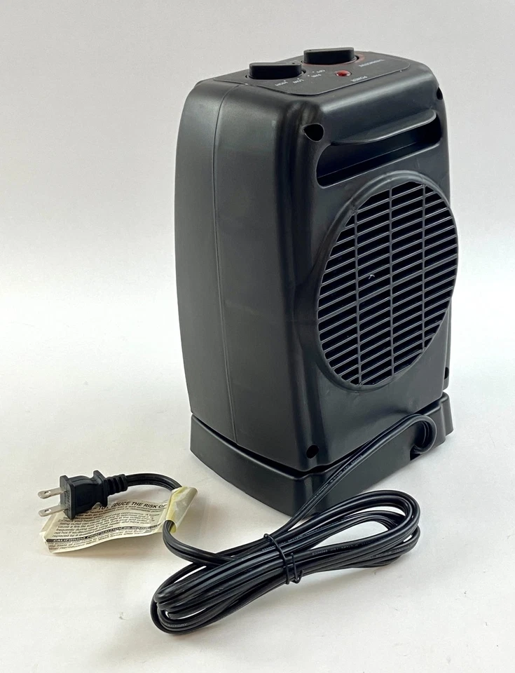 Comfort Zone CZ448 Oscillating Ceramic Space Heater 120V Black - Image 2 of 4