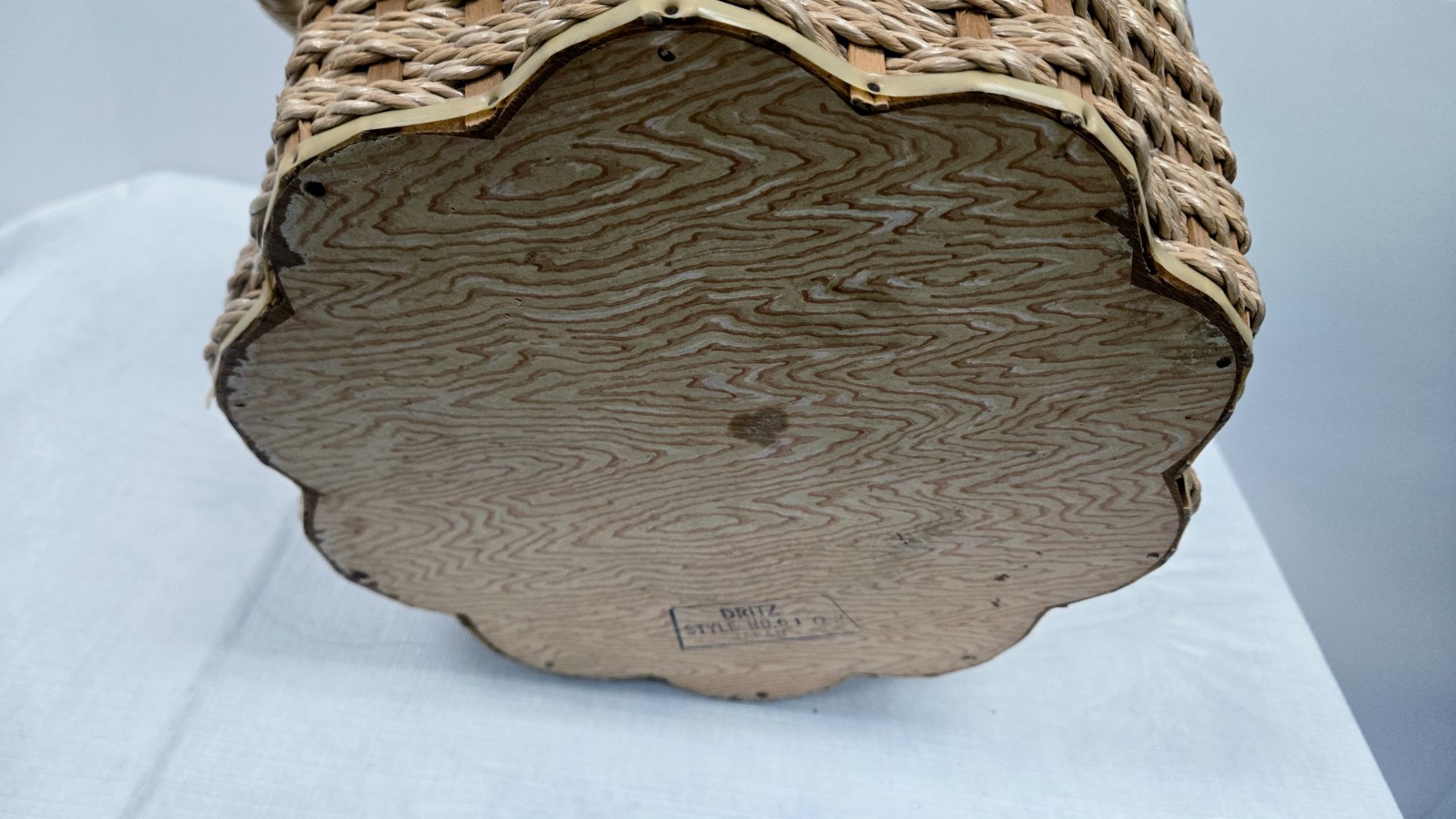 Vintage Dritz Large Round MCM Sewing Basket Woven Wicker Organizer Tray