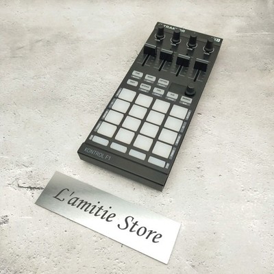 Native Instruments TRAKTOR KONTROL F1 DJ-Controller MIDI Remix Stem Deck Sampler