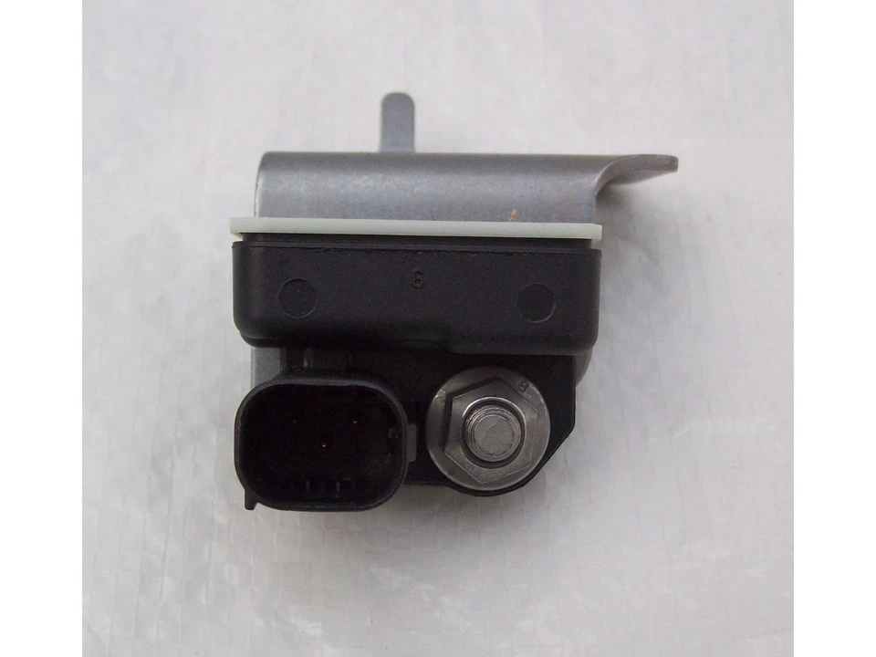 Volvo XC60 S60 S90 V60 V90 Accelerometer Genuine Front Left 32283346 2018-2025 — 第 2/4 张图片