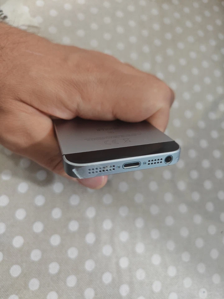 Apple iPhone SE A1723 iOS 10 !!! 32gb Grigio Siderale Space Gray 3677 - Immagine 4 di 4