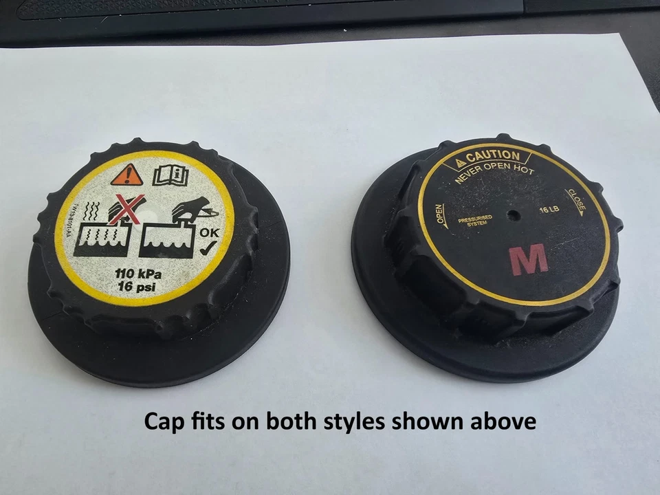 Tapa de tanque de refrigerante Ford Mustang 99-04 con caballo y tapa ranurada Foto 2 de 4