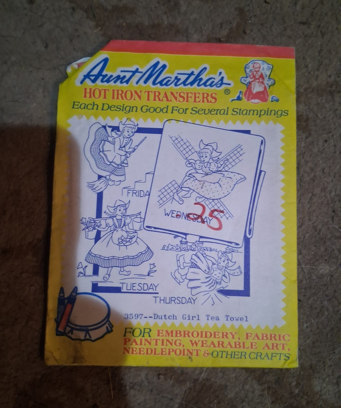 Aunt Martha's #3597 Dutch Girl Hot Iron Transfer Pattern for Tea Towel, Iron-On