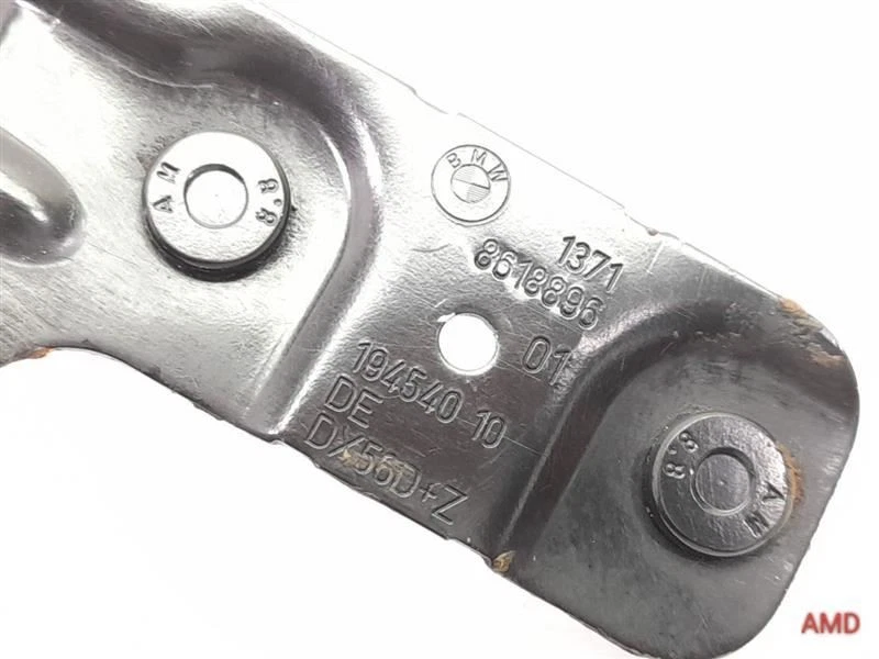 2014 BMW 320i 328i N20 N26 2.0 F30 F31 Right Air Box Bracket 13718618896 - Image 2 of 4