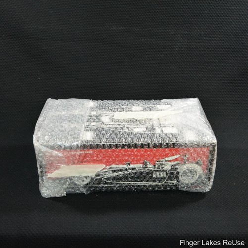 ERTL 1969 Indy 500 Mario Andretti Brawner Hawk 1:18 Diecast Car Mint Condition - Picture 5 of 10