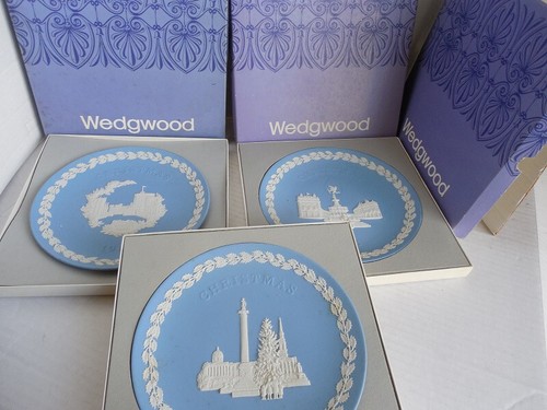 Wedgewood Christmas Plates 8” 1969 1970 1971 - Picture 2 of 5