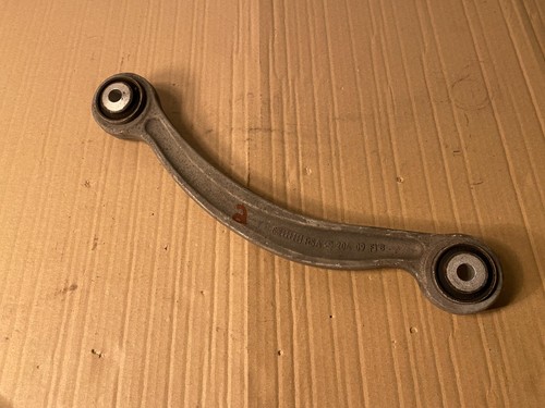 Mercedes Benz W204 W212 E-C-Klasse Querlenker Zugstrebe hinten rechts 20409FI8