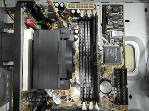 Mother Board ASUS P2L97-S SCSI+CPU+Scheda Video+ Sound Blaster Live! CT4620 - Afbeelding 3 van 12