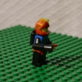 LEGO Space Spyrius Astronaut Minifigure Airtank 1843 6705 6959 6949 6939 - SP039