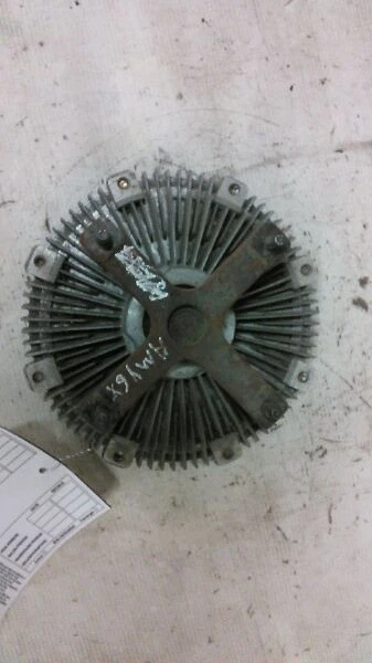 Embrague ventilador Isuzu NPR 1998 4BD2 Viscus 6 pulgadas Pilot 7 pulgadas Patrón Foto 2 de 4